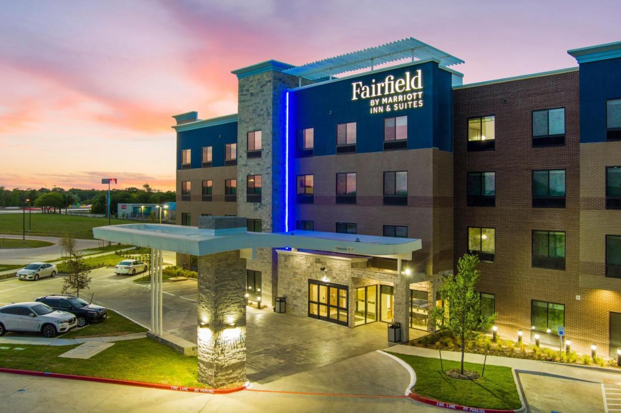 Fairfield Inn & Suites By Marriott Corinth South Denton Area Kültér fotó
