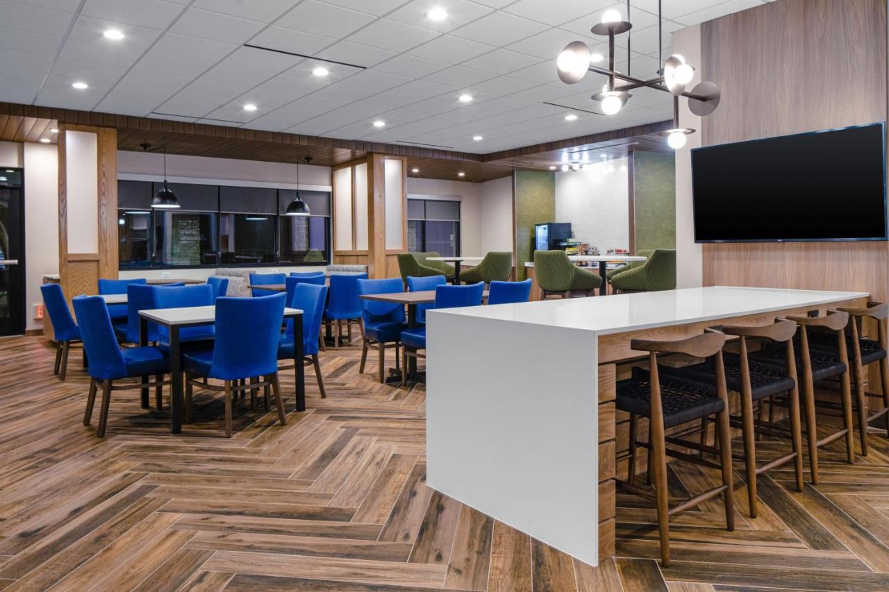 Fairfield Inn & Suites By Marriott Corinth South Denton Area Kültér fotó